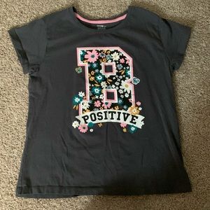 I’m selling a George teeshirt, main colour grey and pink.